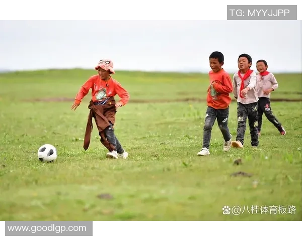 火车头足球明星的辉煌历程与未来展望：从草根到顶尖球员的成长故事